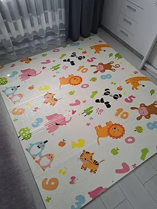 Складаний двосторонній дитячий килимок для ігор та розвитку 200х180 см, фото 4