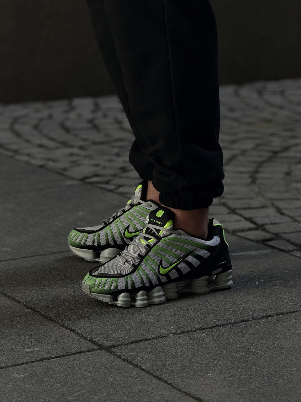 Кроссовки мужские Nike Shox TL Wolf Grey Lime Blast / AV3595-005, фото 1