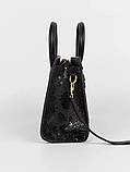 Жіноча сумка рептилія 3368-15 крос-боді чорна на ремінці, фото 4