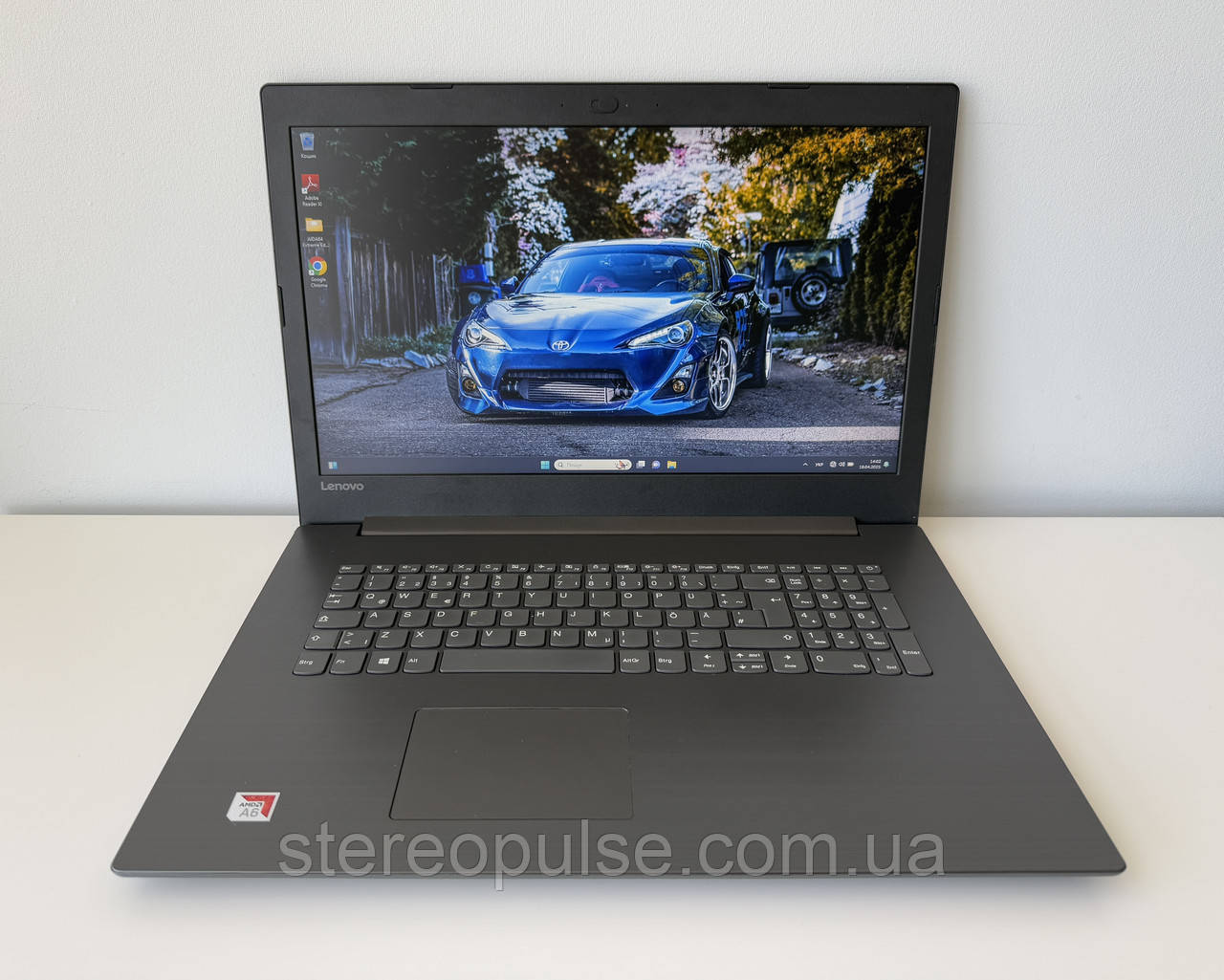 Ноутбук Lenovo ideapad 330-17AST: AMD A6-9225, 8Gb DDR4, 128Gb SSD