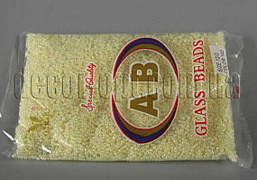 Бісер 142 відтінок ванільний непрозорий.перли. 400 г