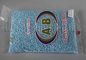 Бисер  143 отеенок голубого непрозр.жемч. 400 г