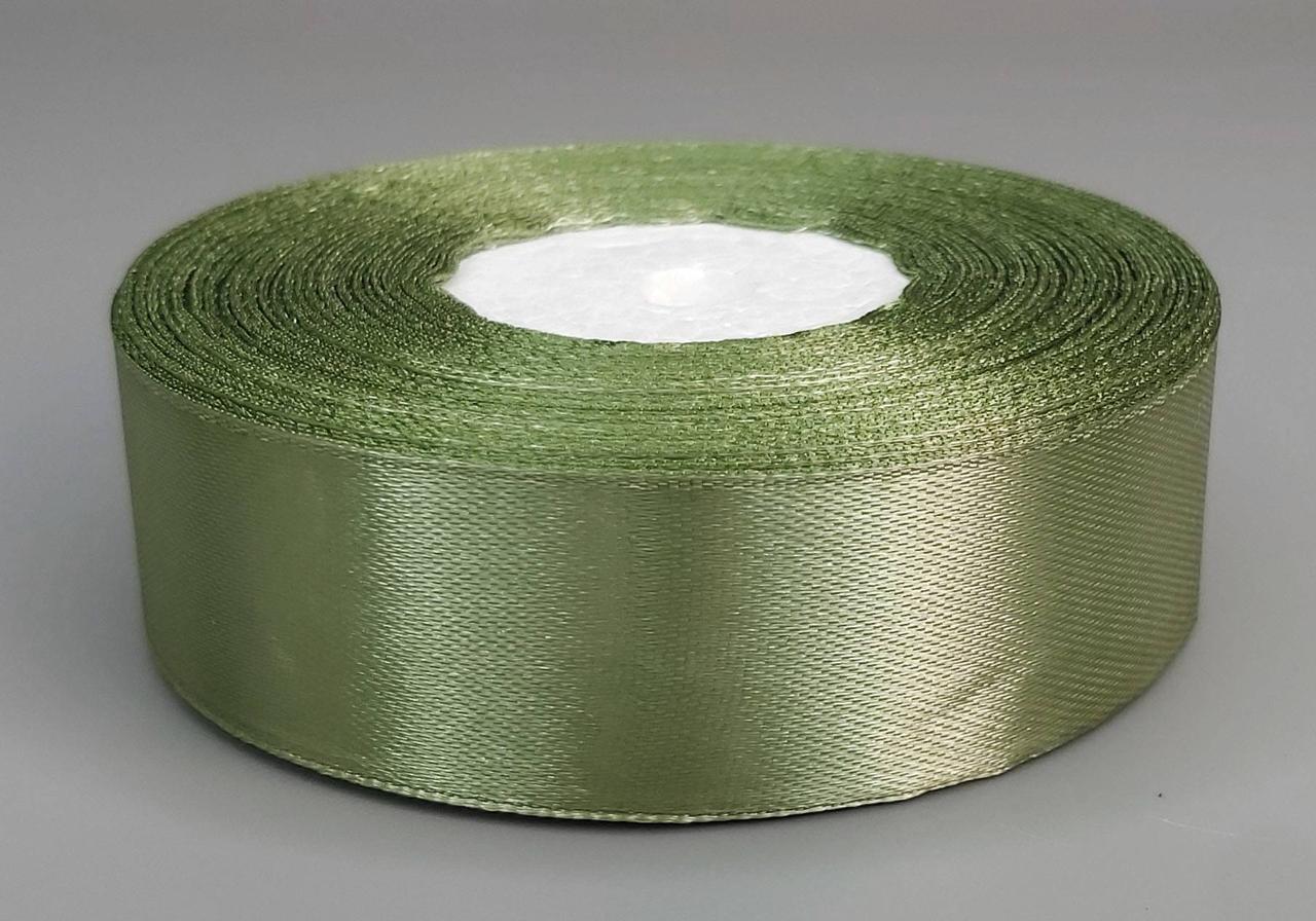 Стрічка атласна відтінок хакі 2,50 см 36ярд 159