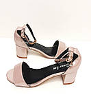 Жіночі босоніжки перламутр бежевий середній каблук закрита п'ята розмір 36 37 39 40, фото 7