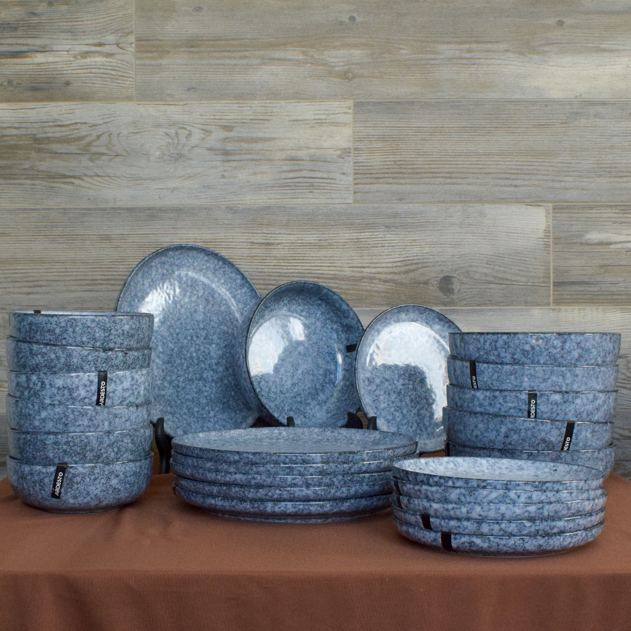 Сервіз керамічних тарілок Ardesto Loreto, 24 предмети, порцеляна, сірий