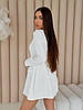 Біла жіноча приталена ошатна коротка сукня з костюмки з корсетною шнурівкою на спині, фото 10