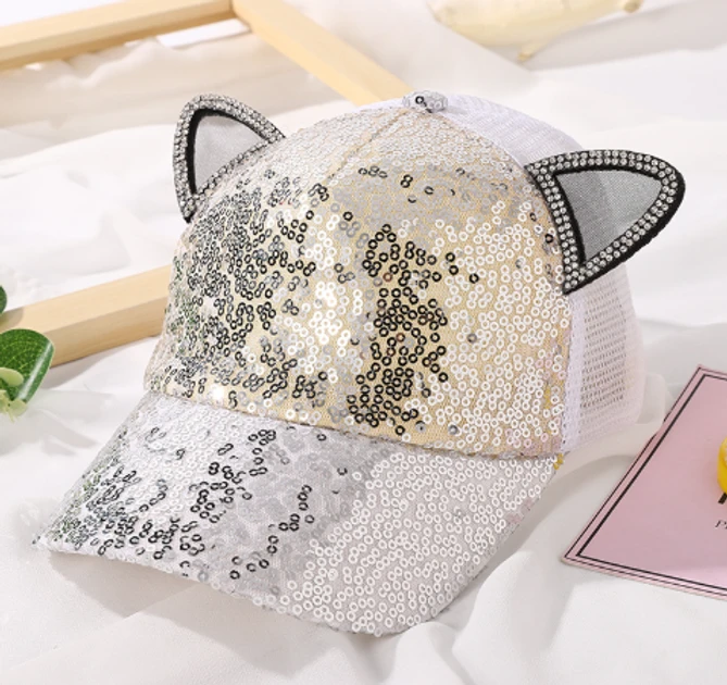Кепка бейсболка з сіточкою вушками та паєтками літня для дівчинки розмір 50-54 на 3-8 років білий, фото 1