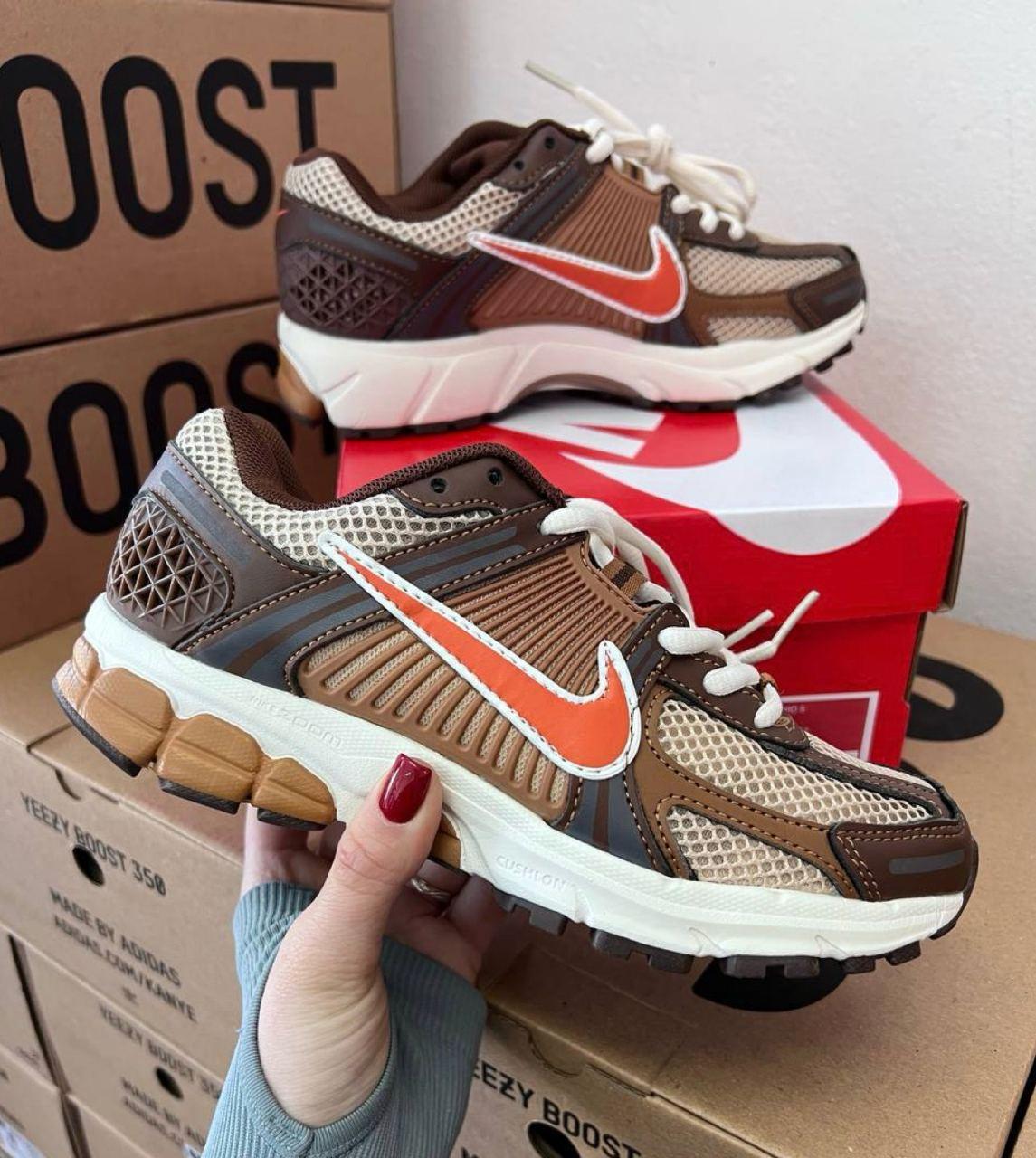 Жіночі кросівки Nike Zoom Vomero 5 Brown Wheat Grass Найк Зум Вомеро 5 коричневі шкіра сітка демісезон