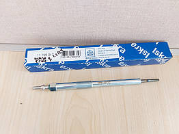 Свічка розжарювання 4.5 V Renault Trafic 3, Opel Vivaro В, Nissan NV300 (2014-...), 110651492R