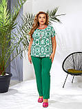 Літній яскравий жіночий брючний костюм-двійка батал: блузка + штани (р.50-60). Арт-4691/28, фото 8