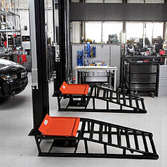 Металеві автомобільні пандуси 2 т Helper CR02 для СТО