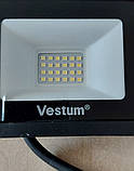 Світлодіодний прожектор VESTUM 20W 6500K 180-260V IP65 1-VS-3014 вуличний світильник Led освітлення 260V, фото 5