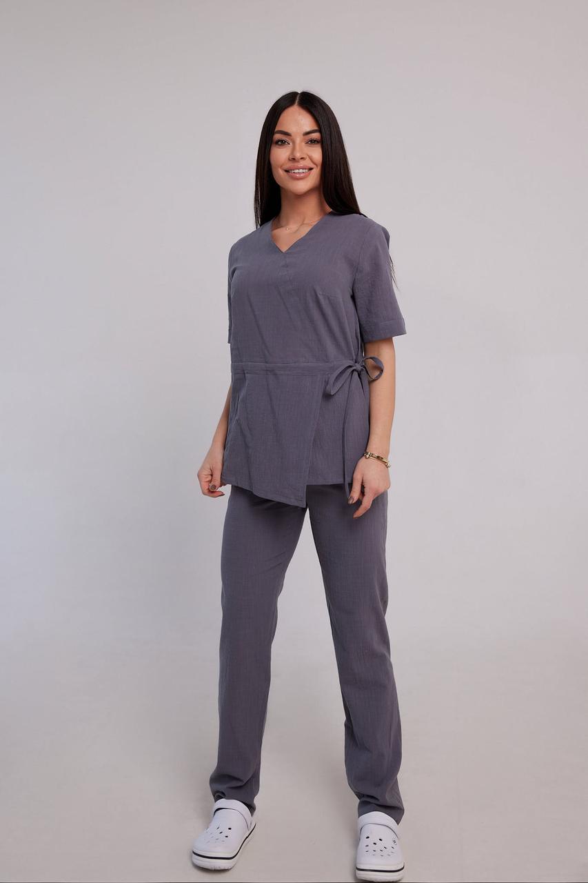 Жіночий лляний медичний костюм Ульяна сірий - Костюм косметолога - Костюм масажиста