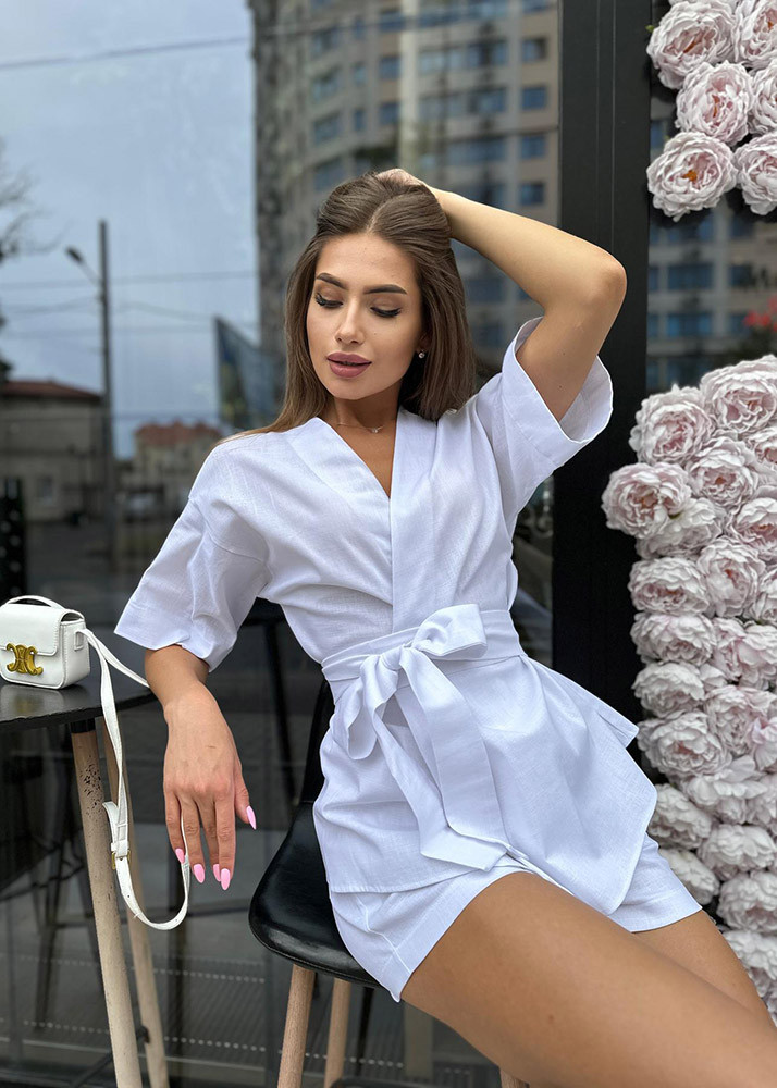 Костюм літній білий із шортами жіночий, фото 1