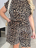 Жіночий спортивний костюм з велюру шорти і футболка леопардовий принт (Батал), фото 9