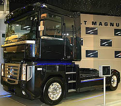 Як зрозуміти, що зносився енергоакумулятор на Renault Magnum