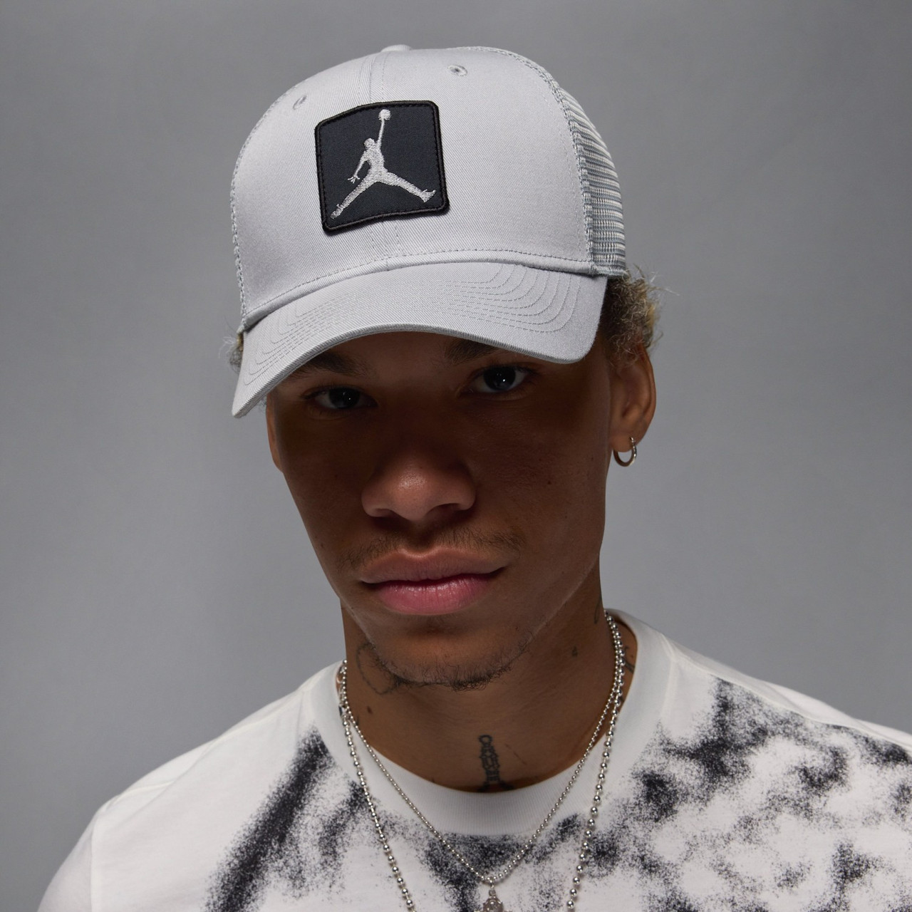 Кепка чорна NIKE JORDAN URISE CAP S CB TRKR JM PTCH
