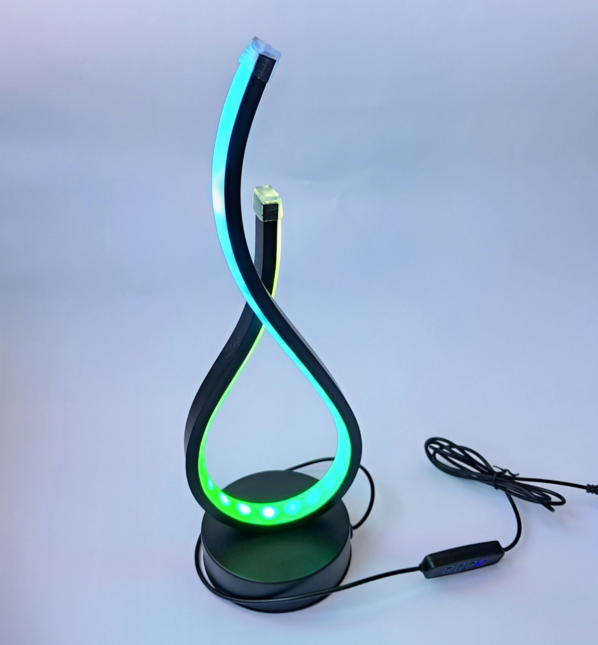 Настільна світлодіодна RGB лампа 16 режимів від USB L701 чорна