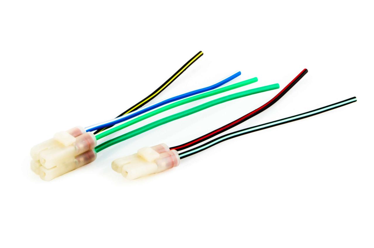 Розєм комутатора 4T GY6 50-150 (4+2 контакти, мама, + проводи) MANLE