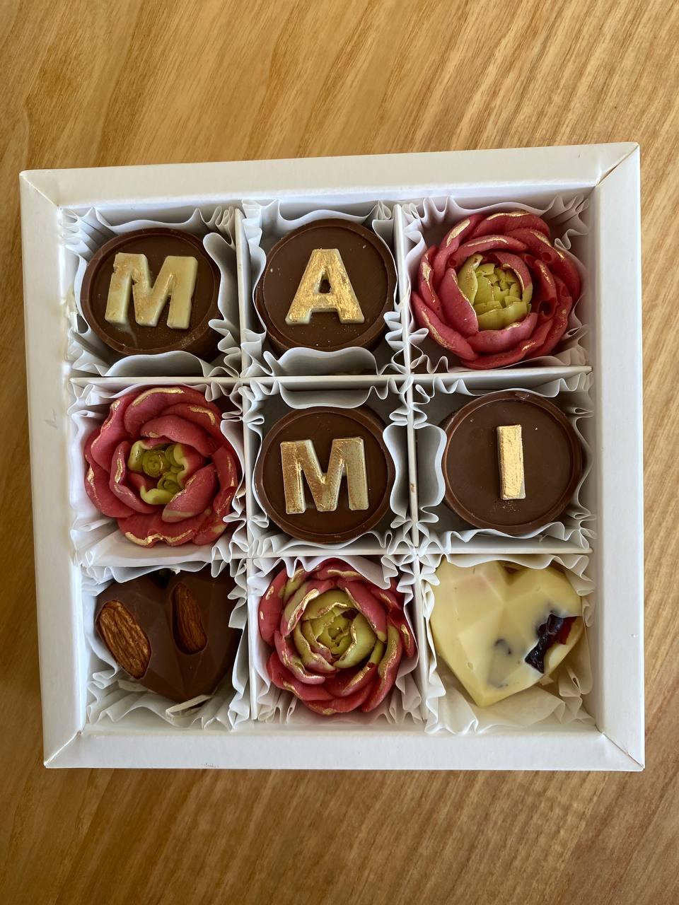 Шоколадний набір "MAMI" — солодкий прояв любові, фото 1