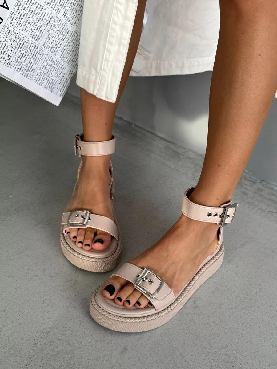 Стильні жіночі шкіряні босоніжки на літо, фото 1