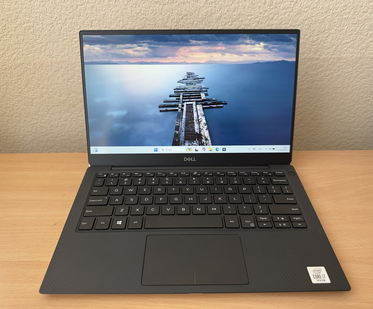 Ультрабук Dell XPS 13 7390 13.3" FHD/IPS i7-10510U/8 LPDDR3/256 NVME/Intel UHD