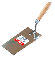 Кельма трапецієвидна, нерж. вузька дер. ручка 160 мм * 90 * 70, WoffMann