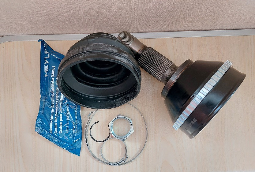 Шрус зовнішній R16 з ABS на Fiat Ducato 244, Peugeot Boxer, Citroen Jumper (2002-2006), 9566722380, 9567582280