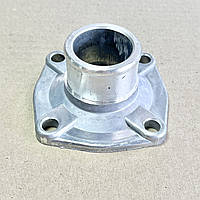 Патрубок коробки термостата ЯМЗ (вир-во Україна) 236-1306053