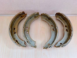 Колодки ручника Fiat Ducato 250, Peugeot Boxer 3, Citroen Jumper 3 (2006-2014), 77364023, 4241N5