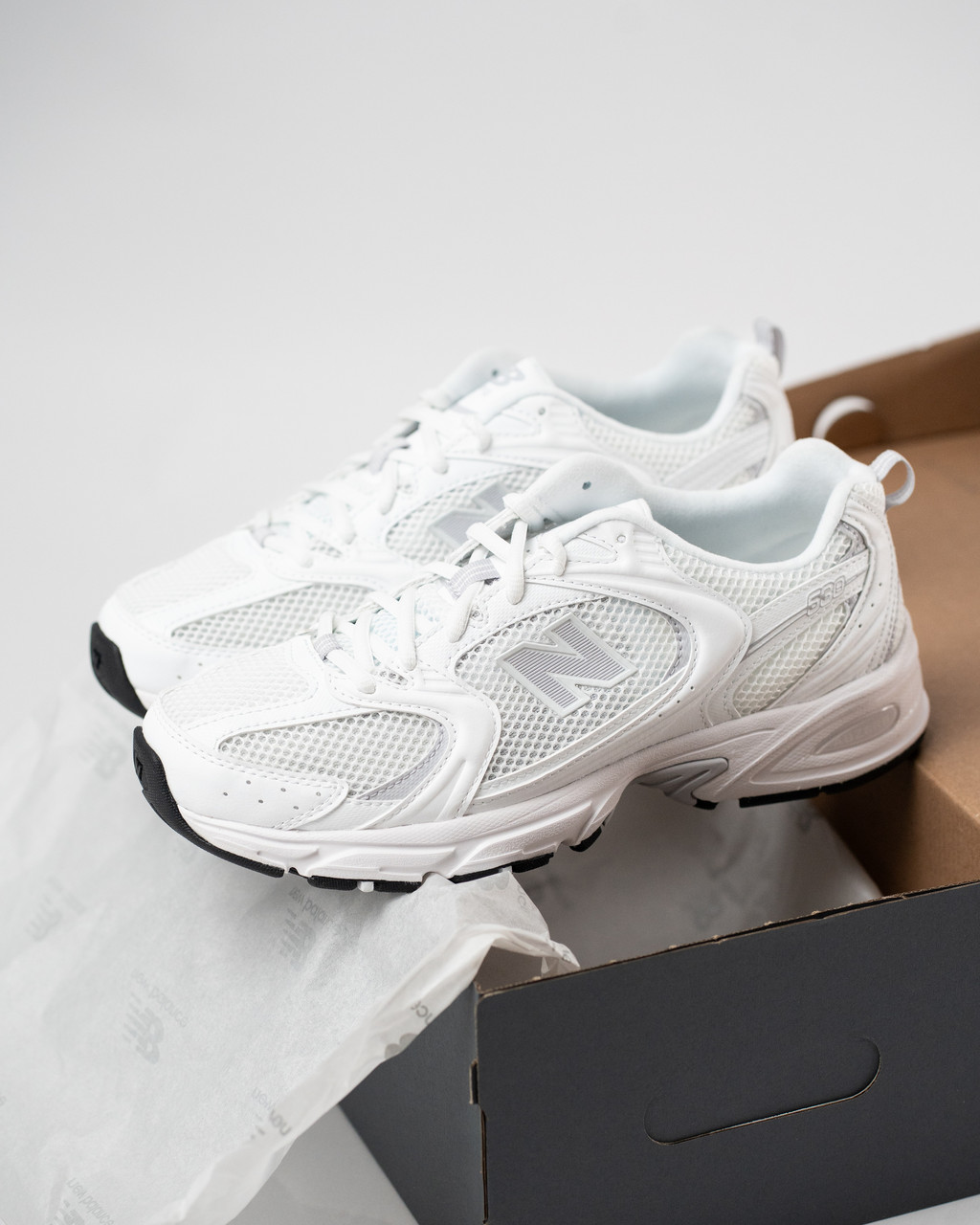 Кросівки New Balance 530 U530CSE білі Оригінал