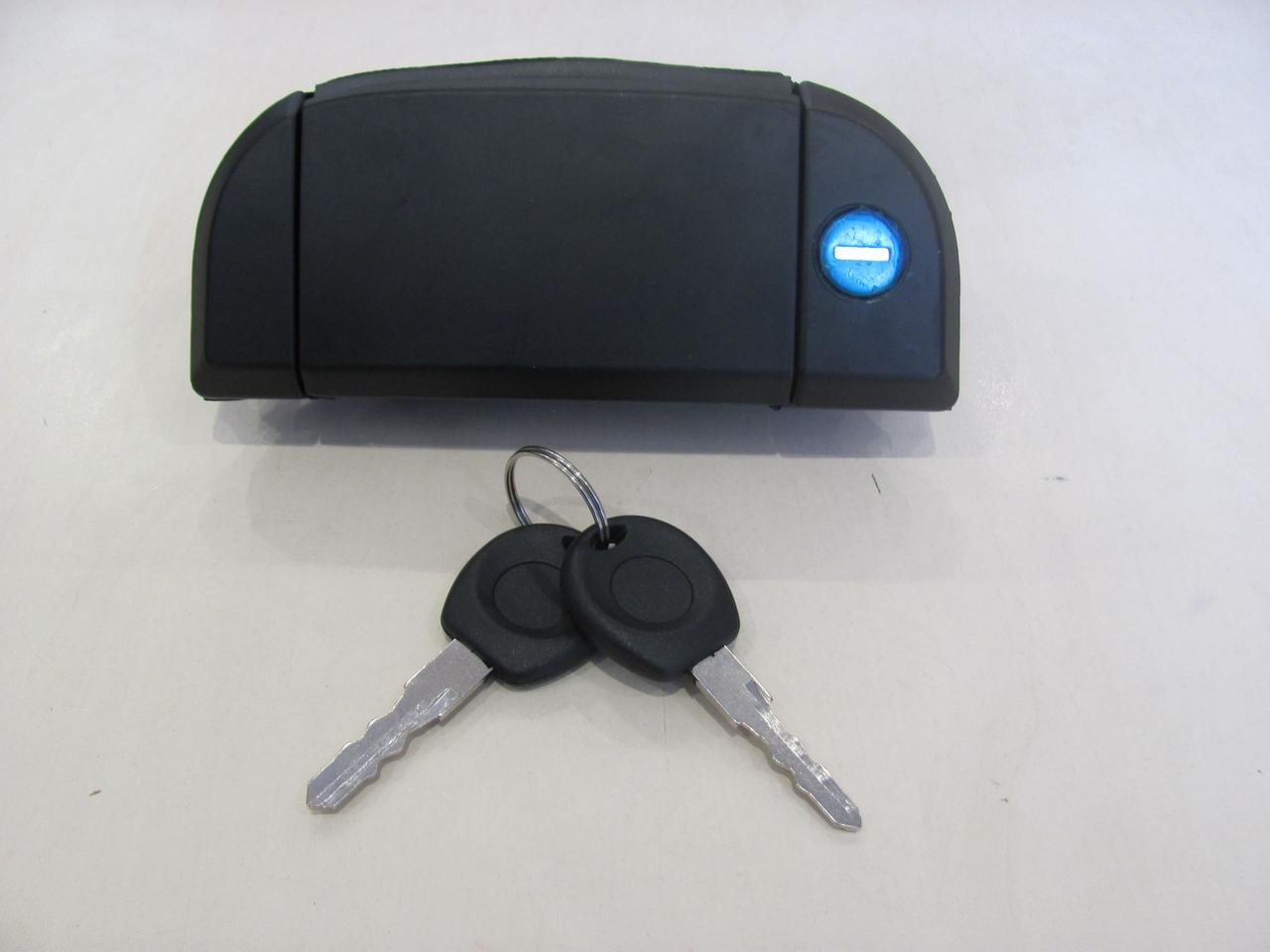 Ручка двері лівої зовнішня Volkswagen T4 | POLCAR 9566Z-45