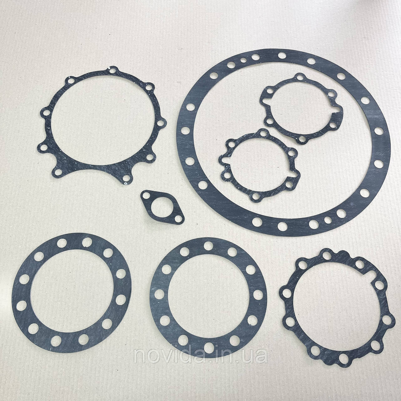 Комплект прокладок редуктора середнього мосту КАМАЗ (6 одиниць) 5320-2500000