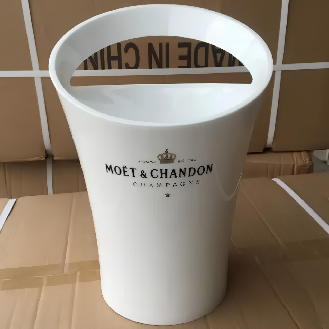Відро для шампанського Moët & Chandon. Кулер для льоду Миє Шандон. Біле moet
