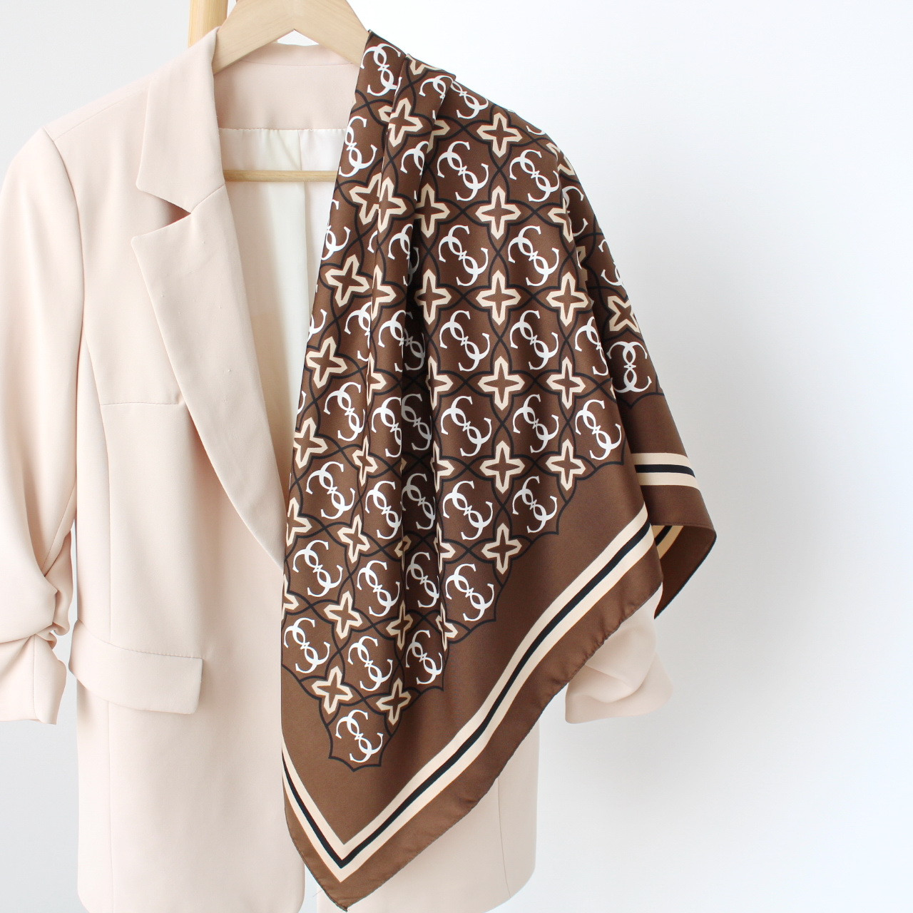 Хустка шовкова "Сандра діва" шоколадна 208125, фото 1