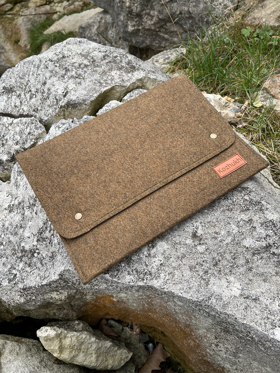 Універсальний чохол з фетру для планшета / ноутбука Kozhukh 9" - 13" Big Brown Long (350*250 mm), фото 1