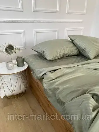Двуспальний комплект постільної білизни Страйп Сатин LUX 180*220 Оливка