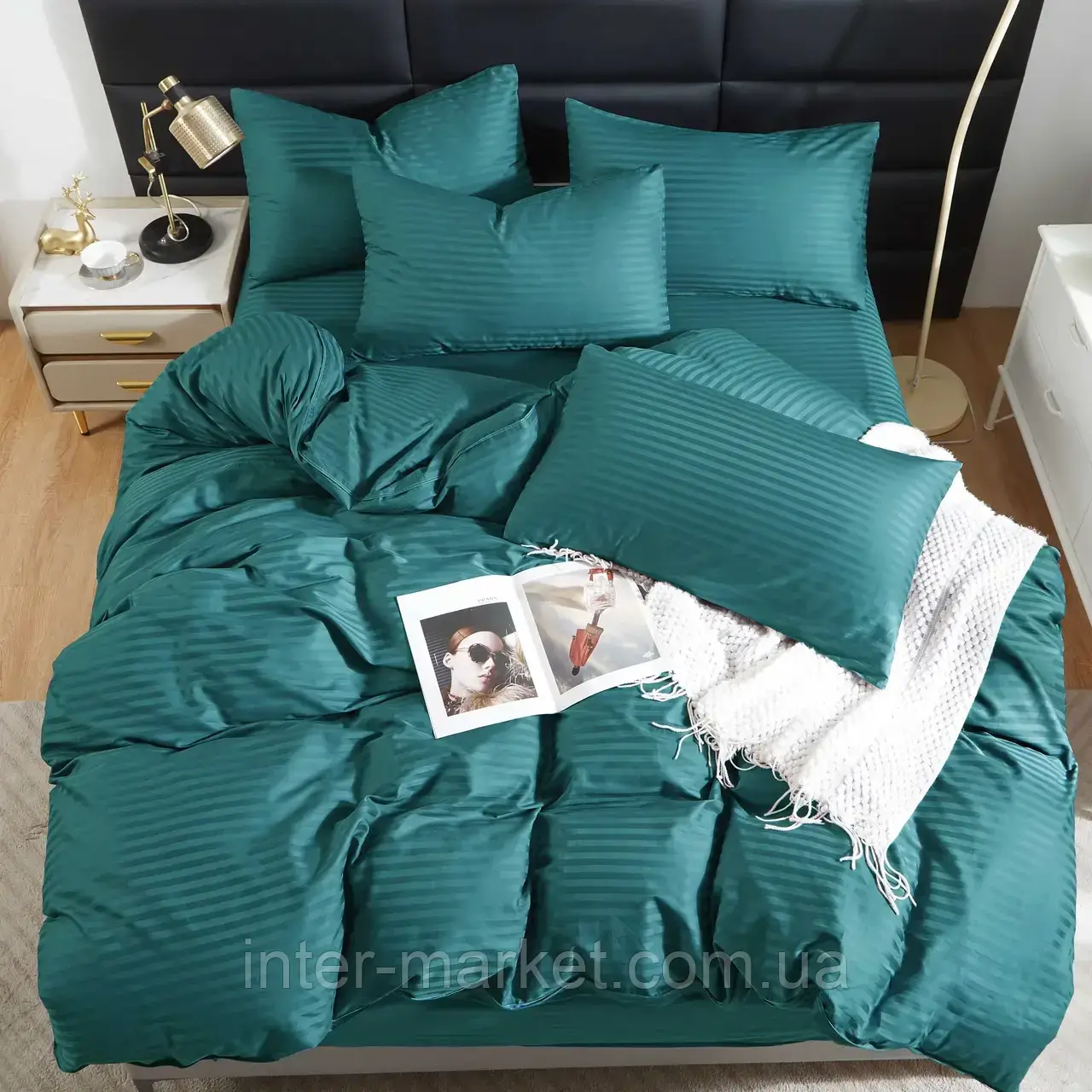 Полуторний комплект постільної білизни Страйп Сатин LUX 150*200 Смарагдовий