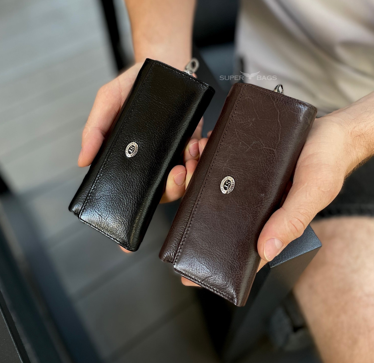 Чорна ключниця з натуральної шкіри із відділенням для грошей ST Leather B416 _ bags25, фото 1