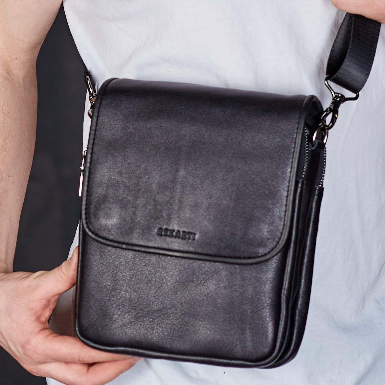 Сумка с клапаном через плече шкіряна чорна Tiding Bag TD-20033 _ bags25, фото 1