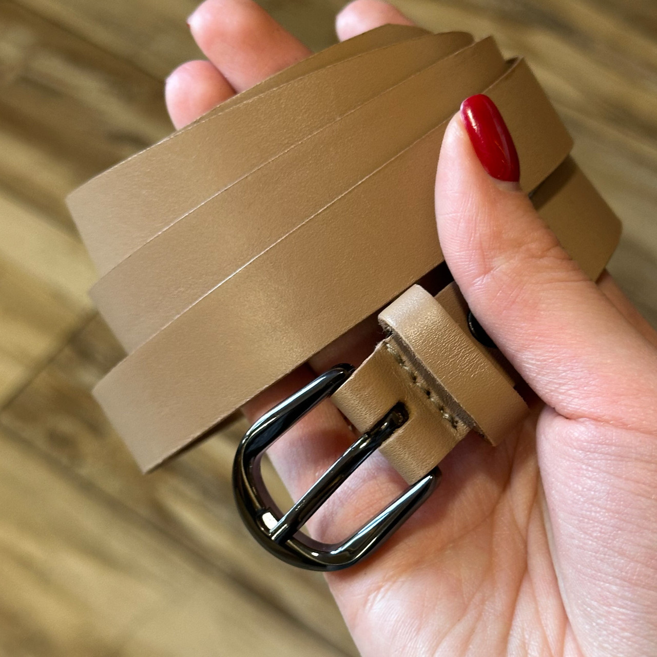 Шкіряний жіночий ремінь в бежевому кольорі 3334 _ bags25, фото 1