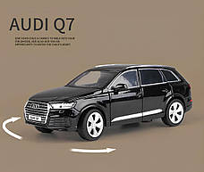 Металева модель автомобіля Audi Q7 RESTEQ 1:32 — інерційна машинка, відкриваються двері, фари та звук мотора, фото 3