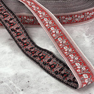 Тесьма з українським орнаментом 20 мм - червона з квітами