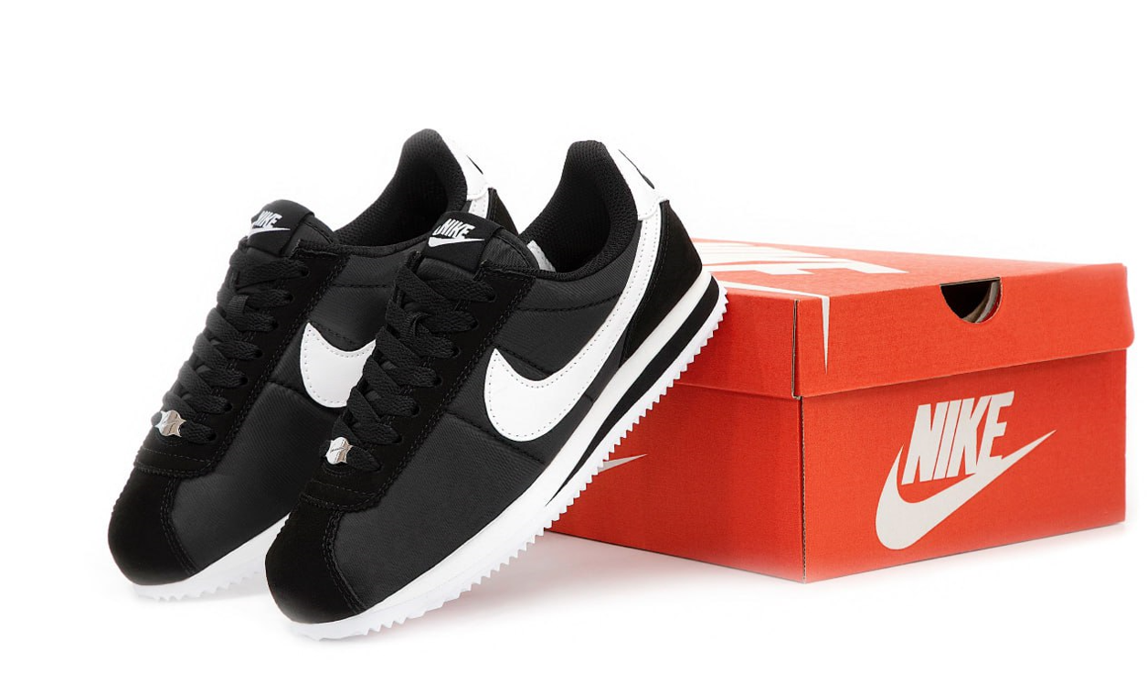 Чоловічі кросівки Nike Cortez Black White Найк Кортез чорно-білі замшеві текстильні весна літо
