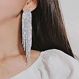 Жіночі вечірні сережки сріблясті довгі зі стразами, фото 6