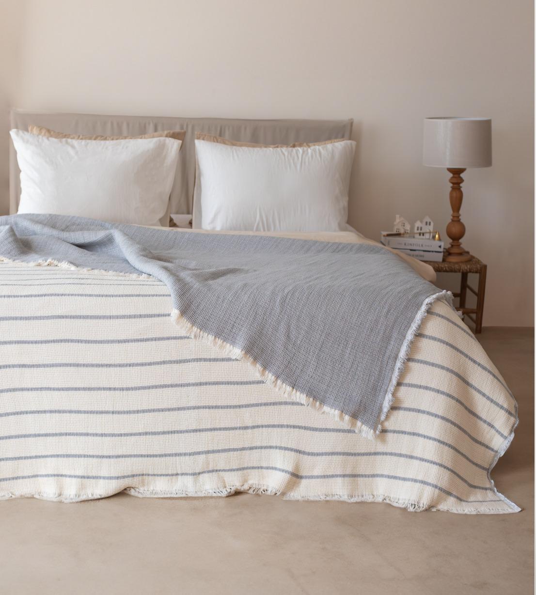 Муслінове покривало Moss Ivory Muslin 230 х 250 см. Bej
