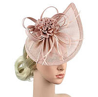 Капелюх бежевого кольору декоративний