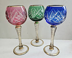 Шикарні кришталеві келихи з кольорового кришталю розписані золотом 24 к