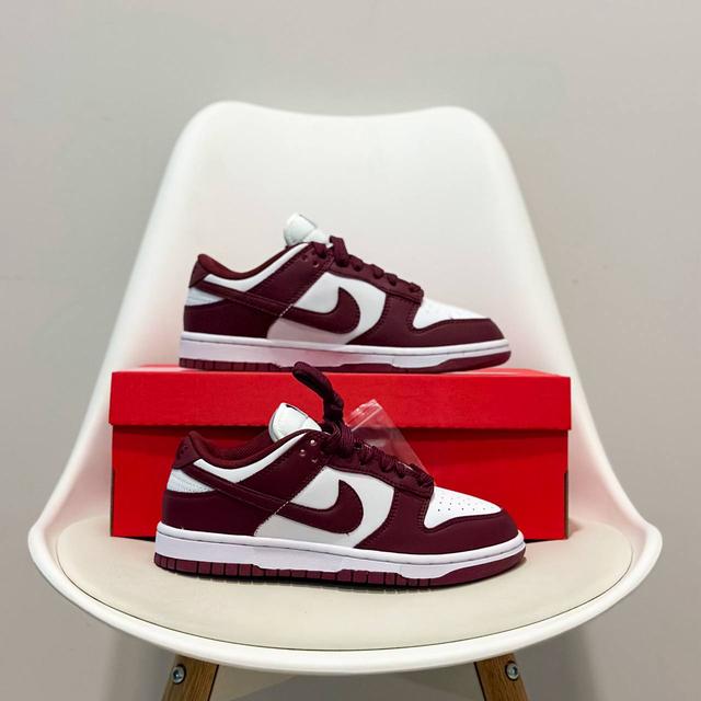 Nike Dunk Low Team Red Bordo White