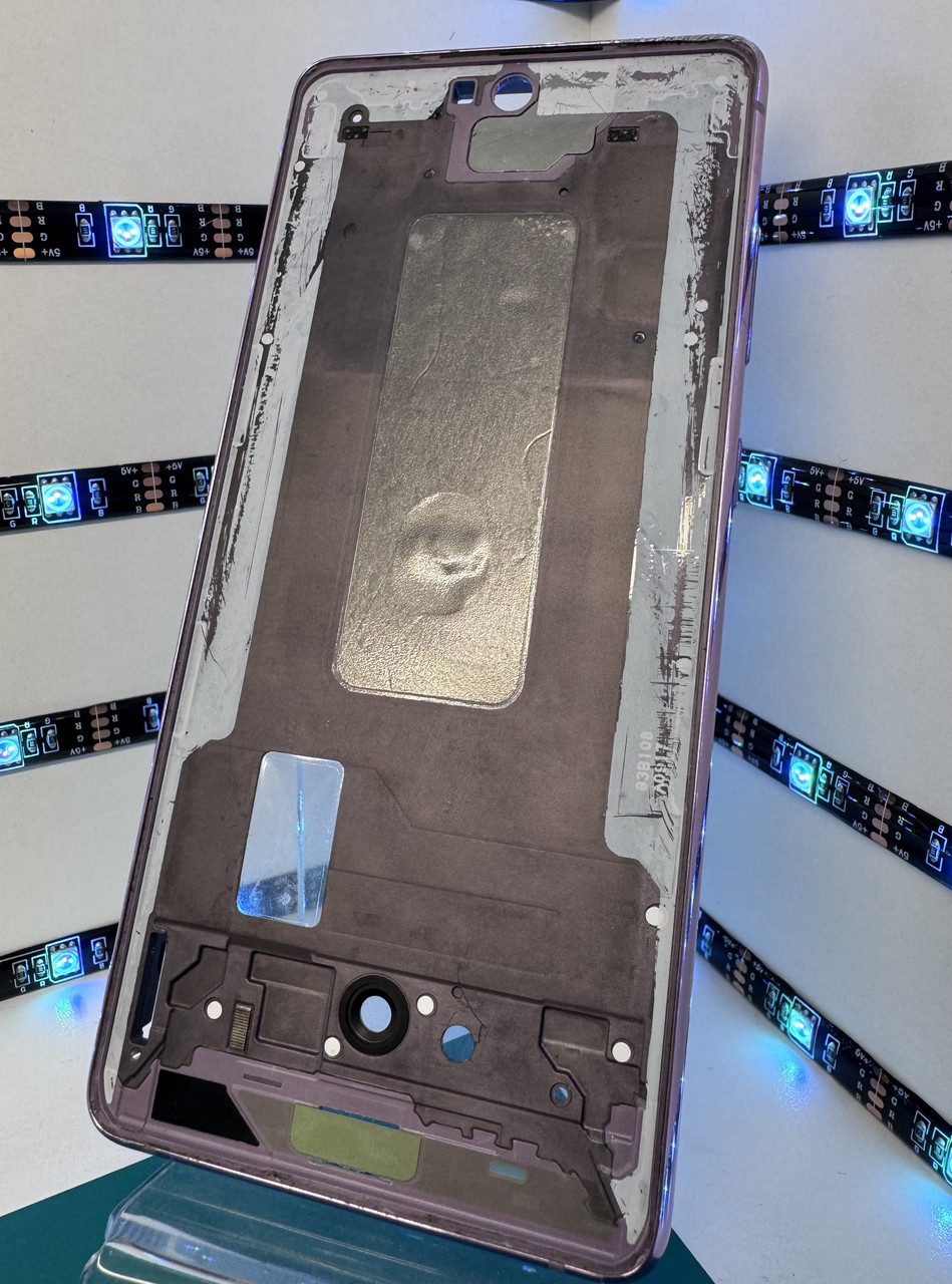 Рамка дисплея (середня частина) Samsung S20 FE (SM-G781) Lavender